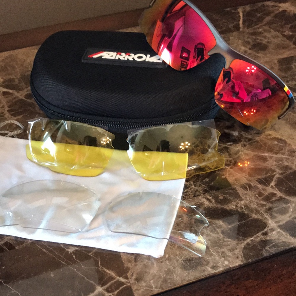 🆕 Farrova Polarized Sports Sunglasses. - Picture 8 of 8